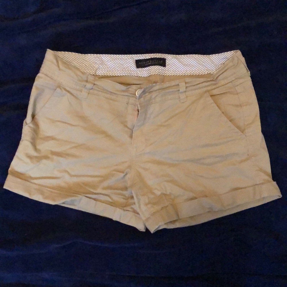 Aeropostale khaki shorts